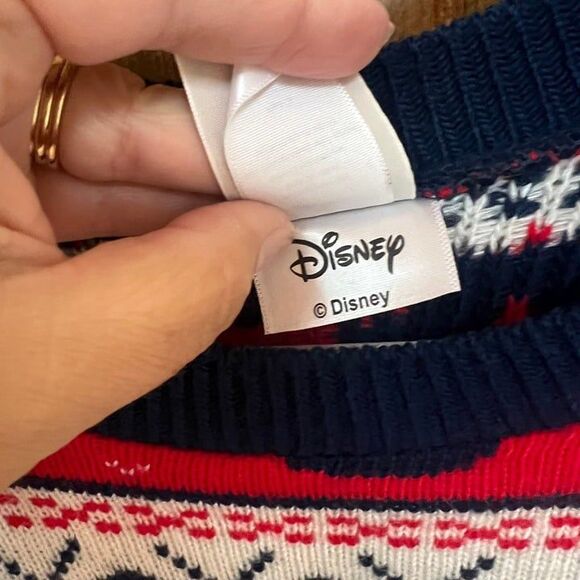 Junk Food x Disney Mickey Mouse Sweater - Size M - Picture 5 of 5